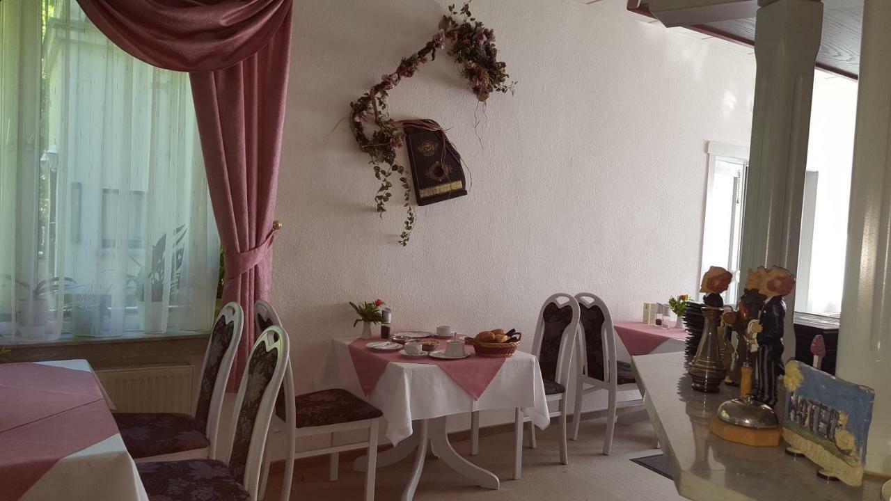 Pension Waldfrieden Βόλκενσταϊν Εξωτερικό φωτογραφία